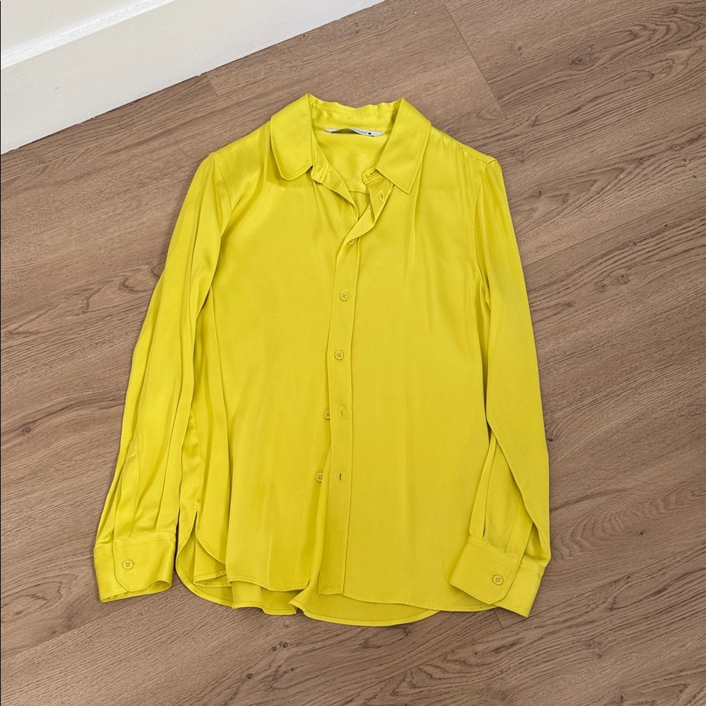 Zara Yellow Women's Button Down Shirt